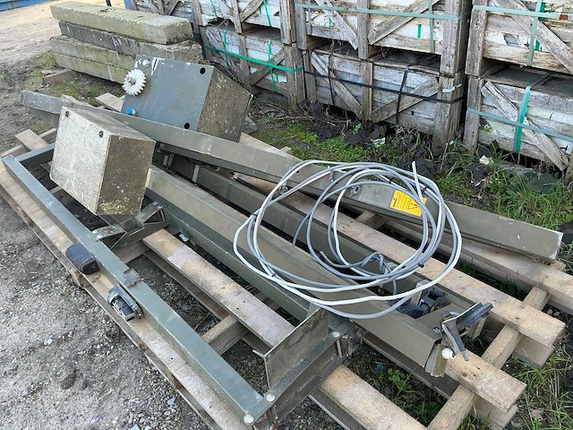 Heras schuifhek - afbeelding 8 van  10