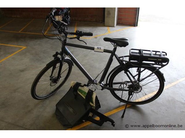 Herenfiets oxford compleet, niet werkend, zonder tas - afbeelding 1 van  5