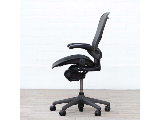 Herman miller - aeron c - bureaustoel - afbeelding 27 van  31