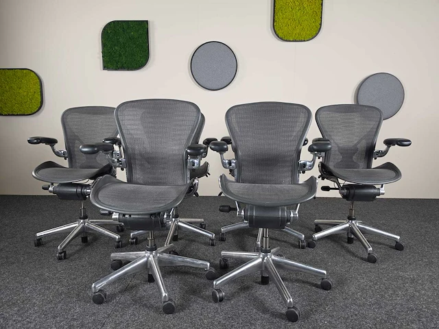 Herman miller aeron - bureaustoel (6x) - afbeelding 1 van  13