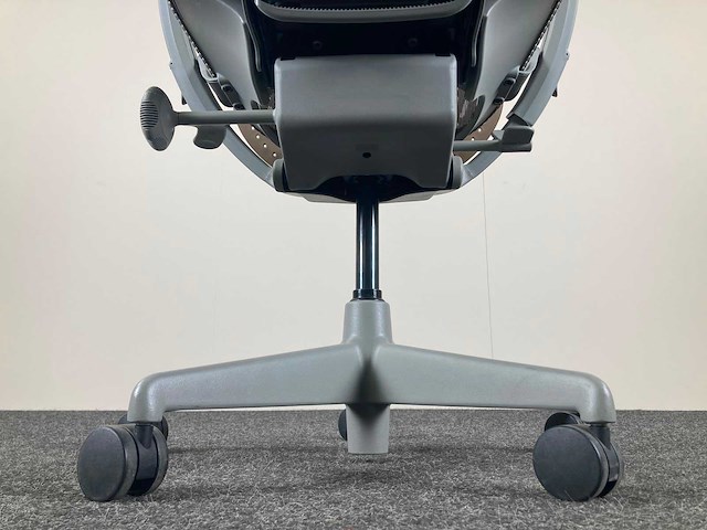 Herman miller mirra - bureaustoel (2x) - afbeelding 3 van  22
