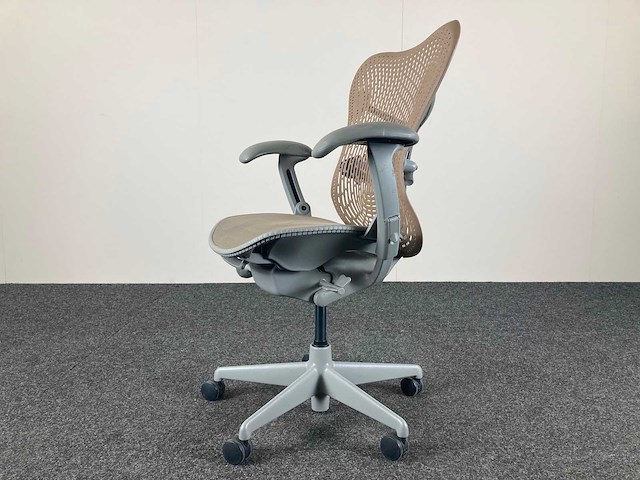 Herman miller mirra - bureaustoel (2x) - afbeelding 12 van  22