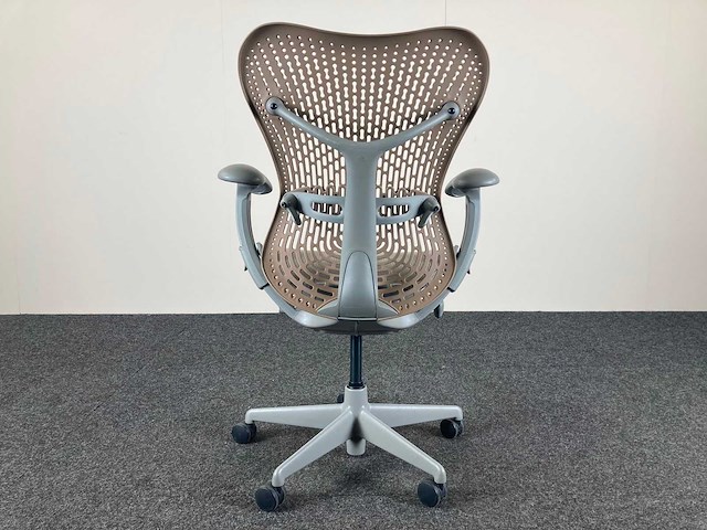 Herman miller mirra - bureaustoel (2x) - afbeelding 18 van  22