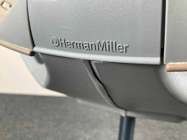 Herman miller mirra - bureaustoel - afbeelding 9 van  22