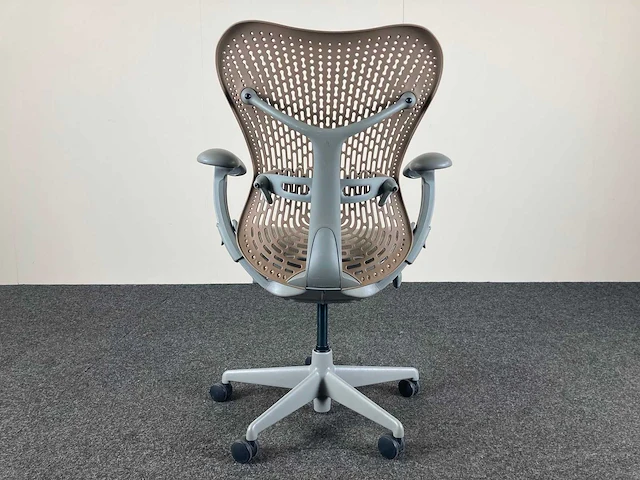 Herman miller mirra - bureaustoel - afbeelding 18 van  22