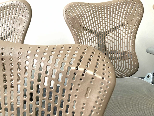 Herman miller mirra 2 - bureaustoel (9x) - afbeelding 4 van  9