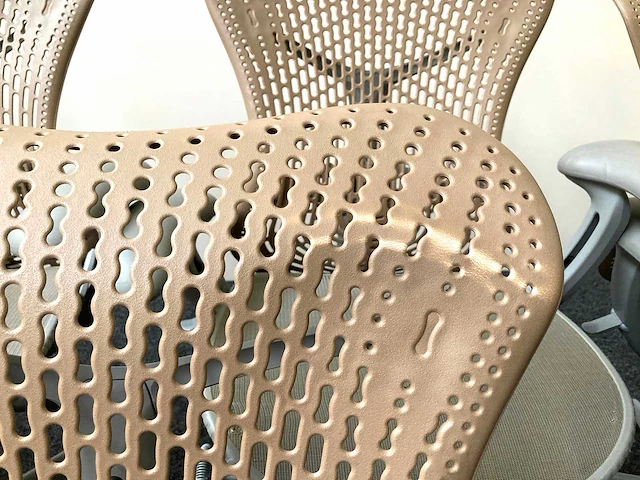 Herman miller mirra 2 - bureaustoel (9x) - afbeelding 5 van  9