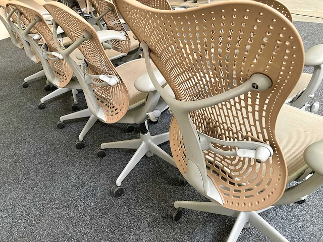 Herman miller mirra 2 - bureaustoel (9x) - afbeelding 8 van  9