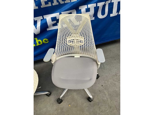 Herman miller sayl design bureaustoel (2x) - afbeelding 3 van  10