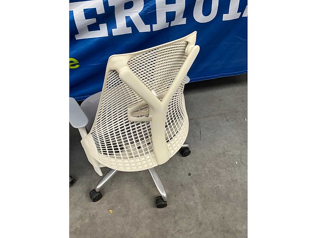 Herman miller sayl design bureaustoel (2x) - afbeelding 4 van  10