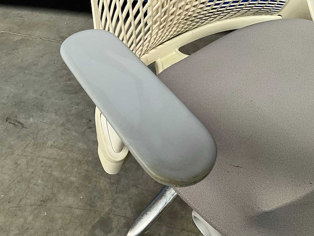 Herman miller sayl design bureaustoel (2x) - afbeelding 2 van  12