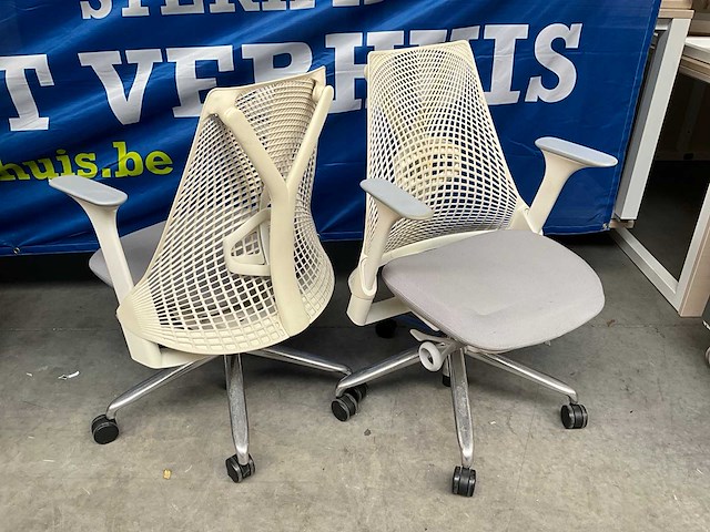 Herman miller sayl design bureaustoel (2x) - afbeelding 1 van  9