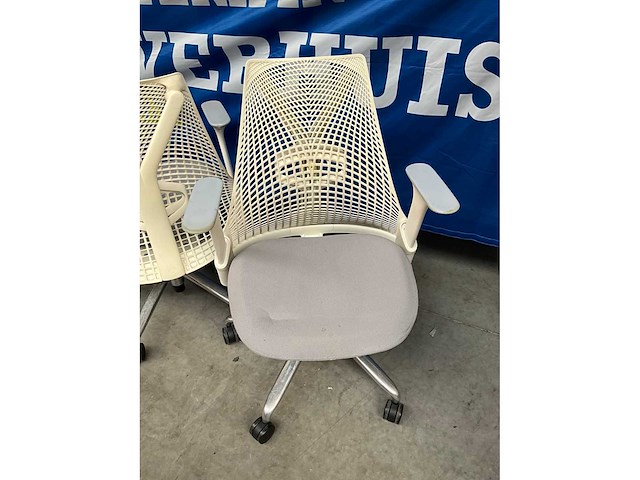 Herman miller sayl design bureaustoel (2x) - afbeelding 2 van  9