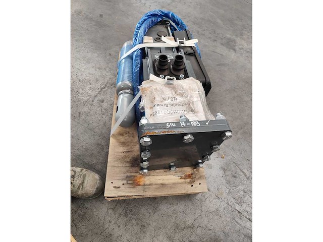 Heroe - 2025 - heroe 40 - schieter voor minigraver 1-3ton - afbeelding 5 van  6