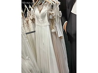 Herve bruidsjurken (18x) - afbeelding 6 van  42