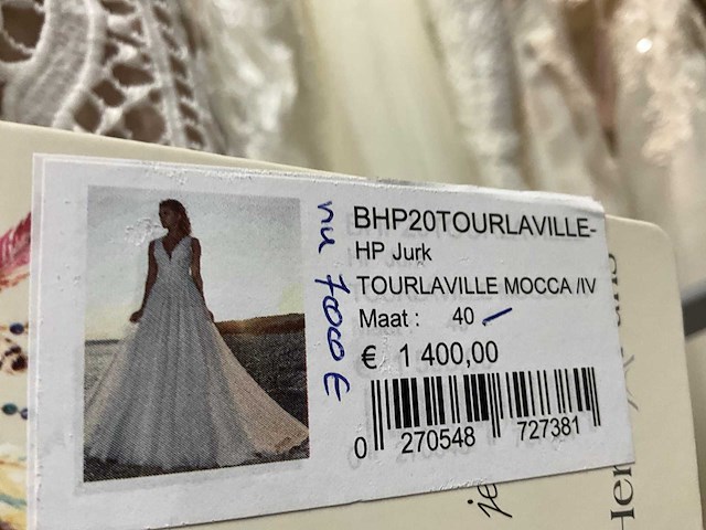 Herve bruidsjurken (18x) - afbeelding 21 van  42