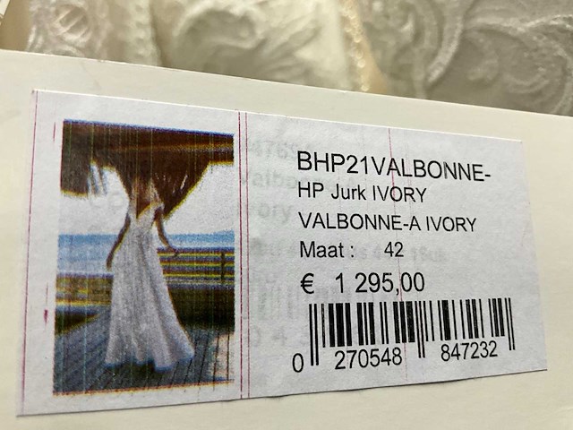 Herve bruidsjurken (18x) - afbeelding 27 van  42