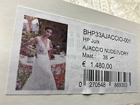 Herve bruidsjurken (18x) - afbeelding 29 van  42