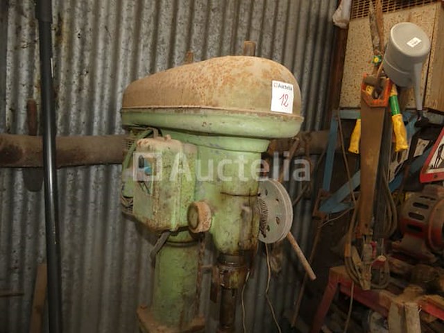 Het merk en model van de boormachine zijn onleesbaar - afbeelding 5 van  8