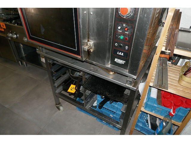 Heteluchtoven met onderstel leventi - afbeelding 3 van  5