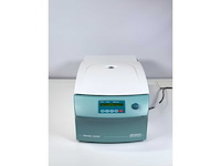 Hettich - mikro 220r - centrifuge