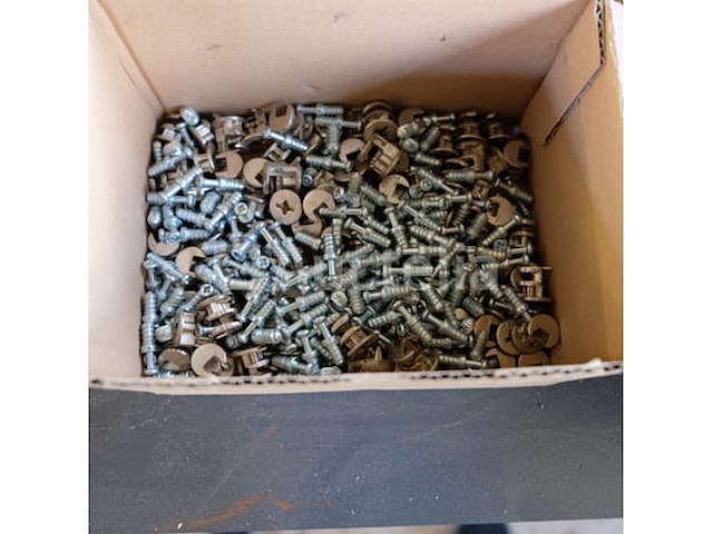 Hettich hardware - afbeelding 1 van  6
