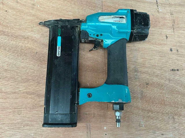 Hewi tool fdmbf1857 pneumatische tacker - afbeelding 1 van  3