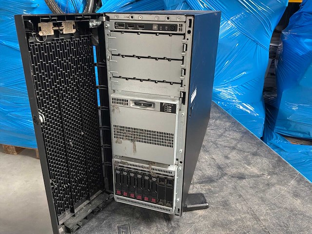 Hewlett packard enterprise proliant ml350 gen10 server - afbeelding 1 van  1