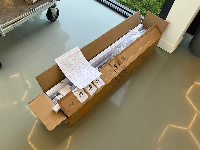 Hexagon winkelverlichting led wit licht honingraat motief (3x) - afbeelding 1 van  1