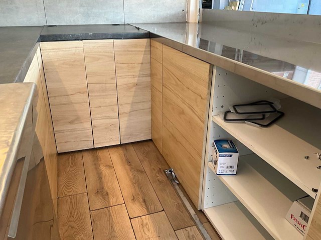 Heyvaert foodtruck instapklaar - alles inbegrepen - afbeelding 7 van  80