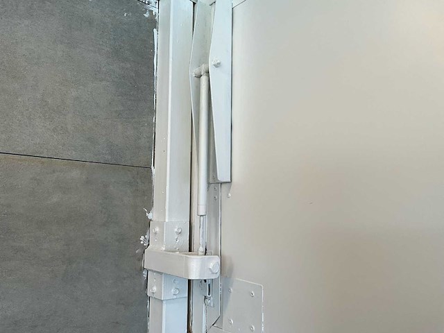 Heyvaert foodtruck instapklaar - alles inbegrepen - afbeelding 55 van  80