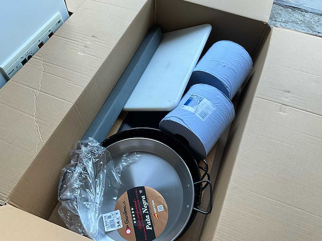 Heyvaert foodtruck instapklaar - alles inbegrepen - afbeelding 28 van  80