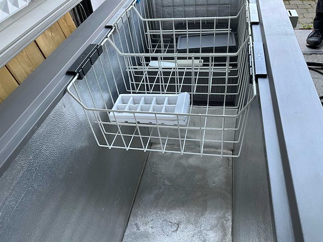 Heyvaert foodtruck instapklaar - alles inbegrepen - afbeelding 32 van  80