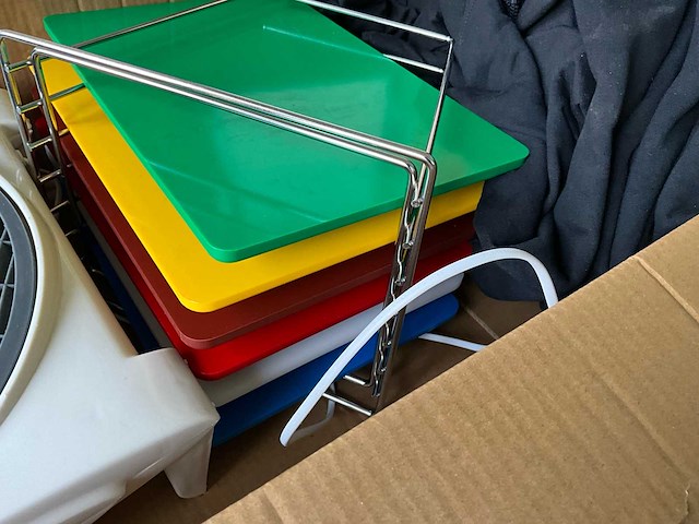 Heyvaert foodtruck instapklaar - alles inbegrepen - afbeelding 38 van  80