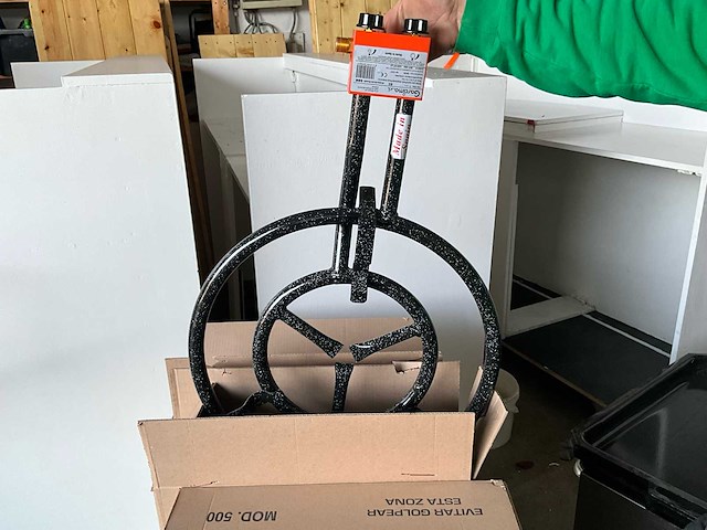 Heyvaert foodtruck instapklaar - alles inbegrepen - afbeelding 77 van  80