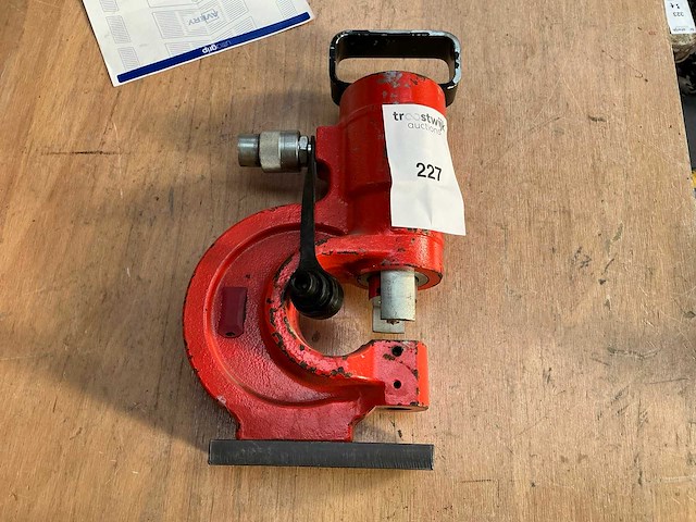 Hi-force hydraulische ponsmachine - afbeelding 1 van  4