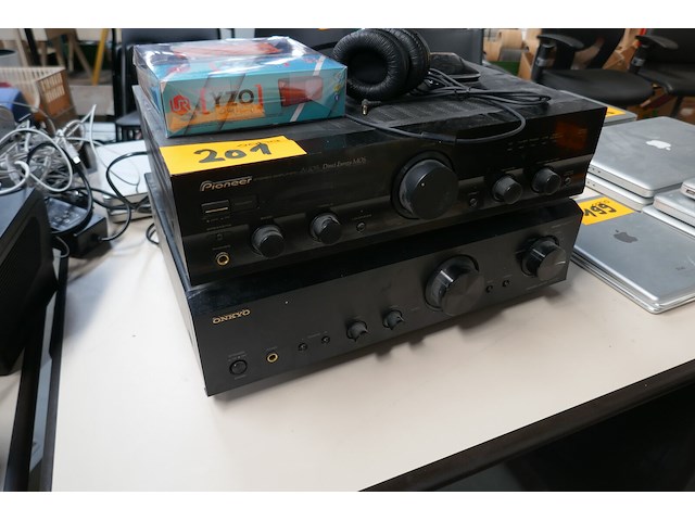 Hifi + wireless speaker - afbeelding 1 van  5