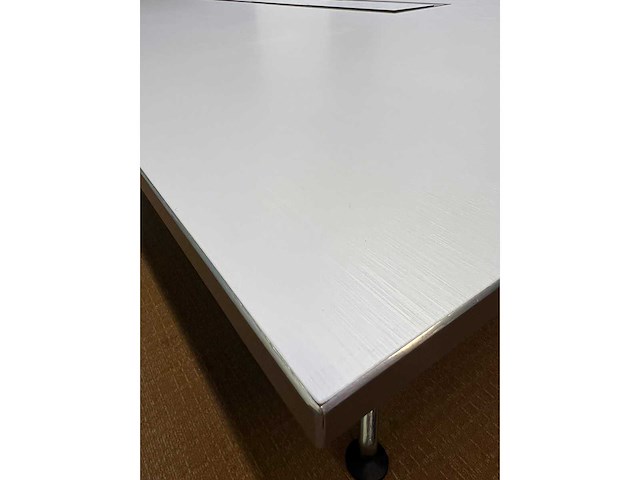 High-end vergadertafel - vergadertafel - afbeelding 13 van  15