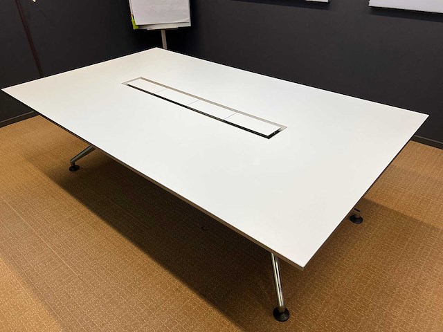 High-end vergadertafel - vergadertafel - afbeelding 8 van  13
