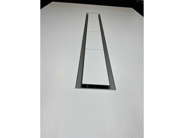 High-end vergadertafel - vergadertafel - afbeelding 8 van  15