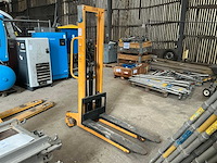High stacker hand hydraulische hoogheffer - afbeelding 1 van  8
