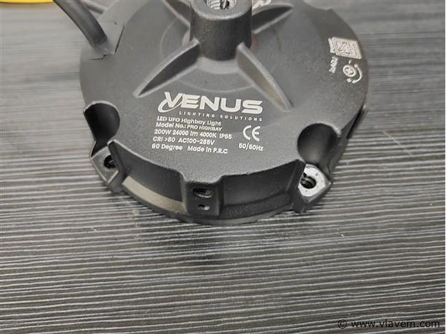 Highbay ufo 150w - pro design smd - dimbaar - koud wit 6500k x (40) - afbeelding 6 van  9