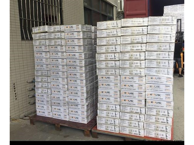 Highbay ufo 200w - pro design smd - dimbaar - neutraal wit 4000k x (8) - afbeelding 8 van  9