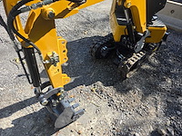 Hightop hh08 met boom offset mini graafmachine - afbeelding 6 van  21