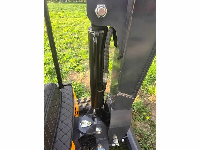 Hightop hh12 canopy mini graafmachine - afbeelding 2 van  15