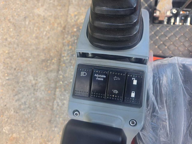Hightop hh16 kap met offset booms minigraafmachine - afbeelding 3 van  16