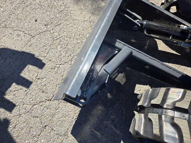 Hightop hh16 kap met offset booms minigraafmachine - afbeelding 18 van  30