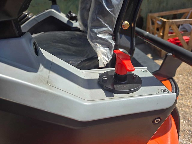 Hightop hh16 kap met offset booms minigraafmachine - afbeelding 9 van  20