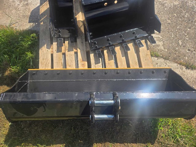 Hightop hh20 canopy mini graafmachine - afbeelding 18 van  25