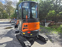 Hightop hh25 cabine met boom offset mini graafmachine - afbeelding 23 van  33
